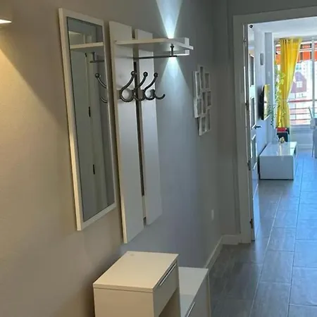 Appartamento Sea View Apartments, *