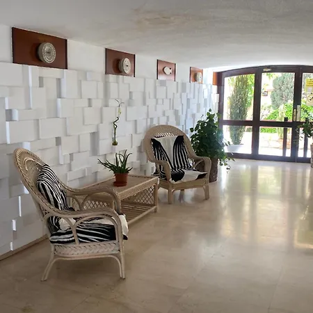 Sea View Apartments, *